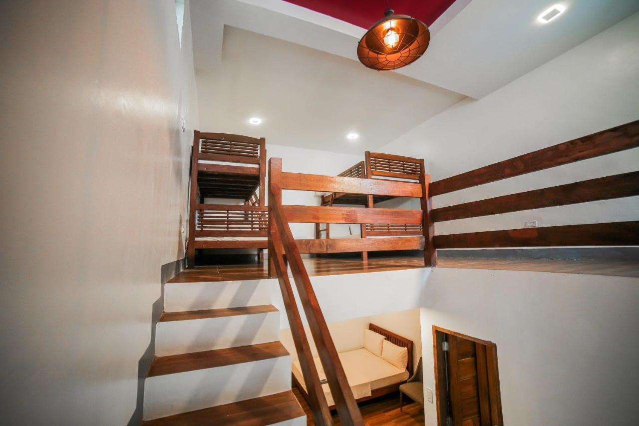 מורונג Bataan White Corals Beach Resort מראה חיצוני תמונה