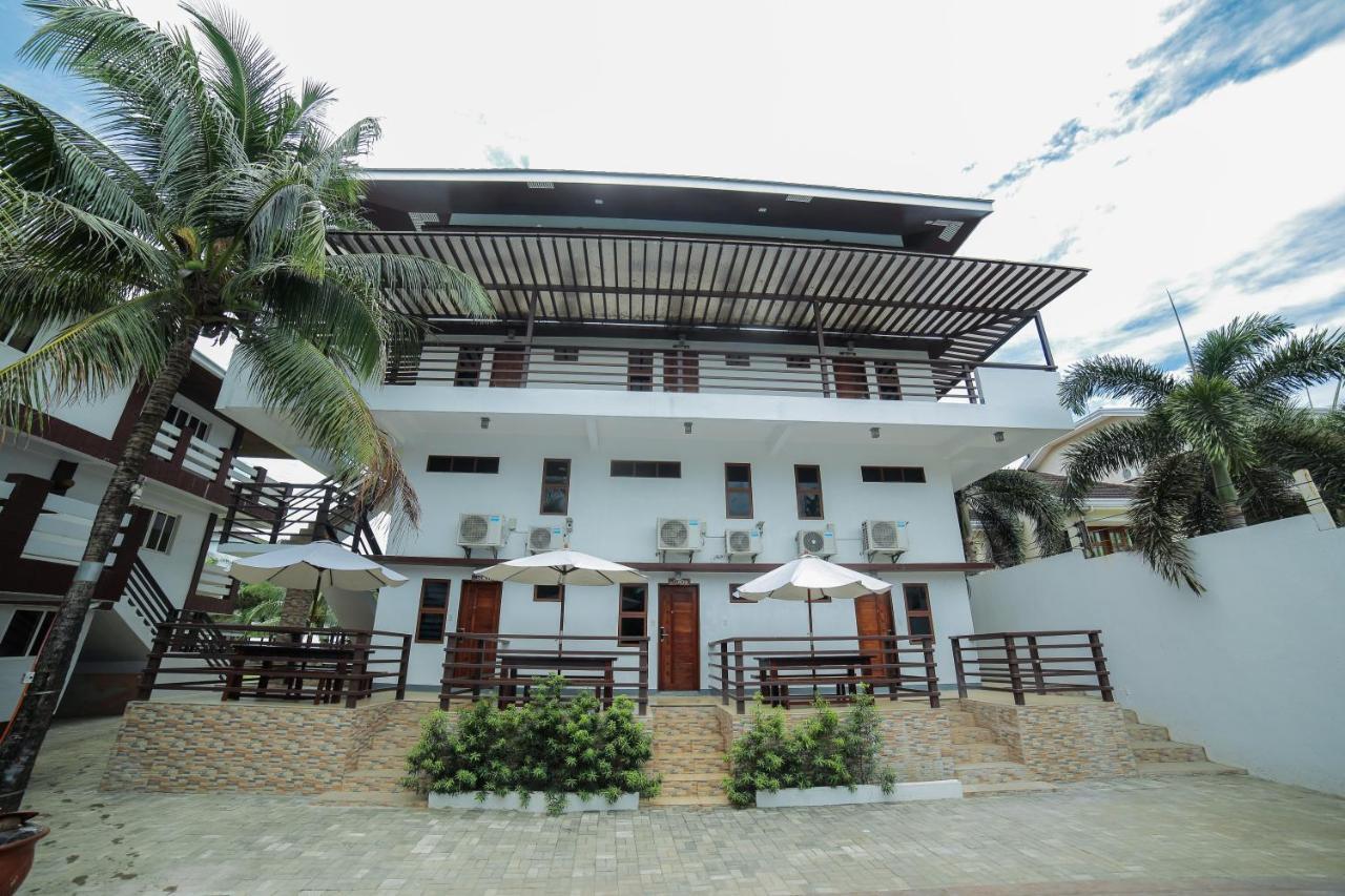 מורונג Bataan White Corals Beach Resort מראה חיצוני תמונה