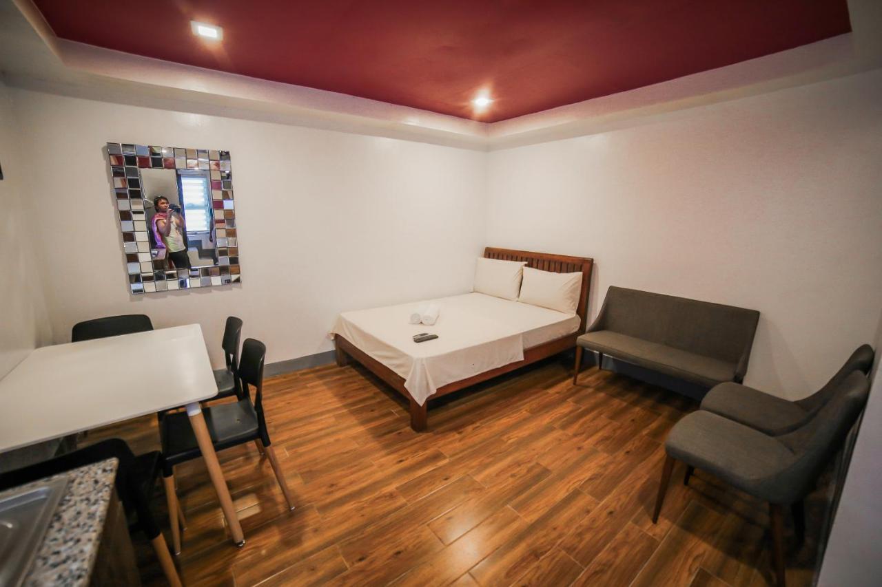 מורונג Bataan White Corals Beach Resort מראה חיצוני תמונה